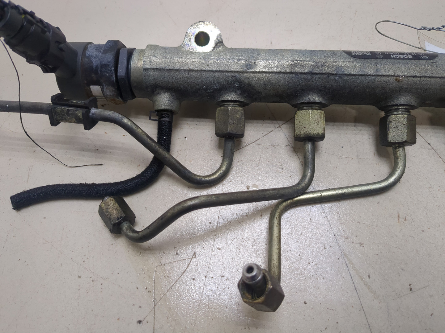 Рейка топливная (рампа)