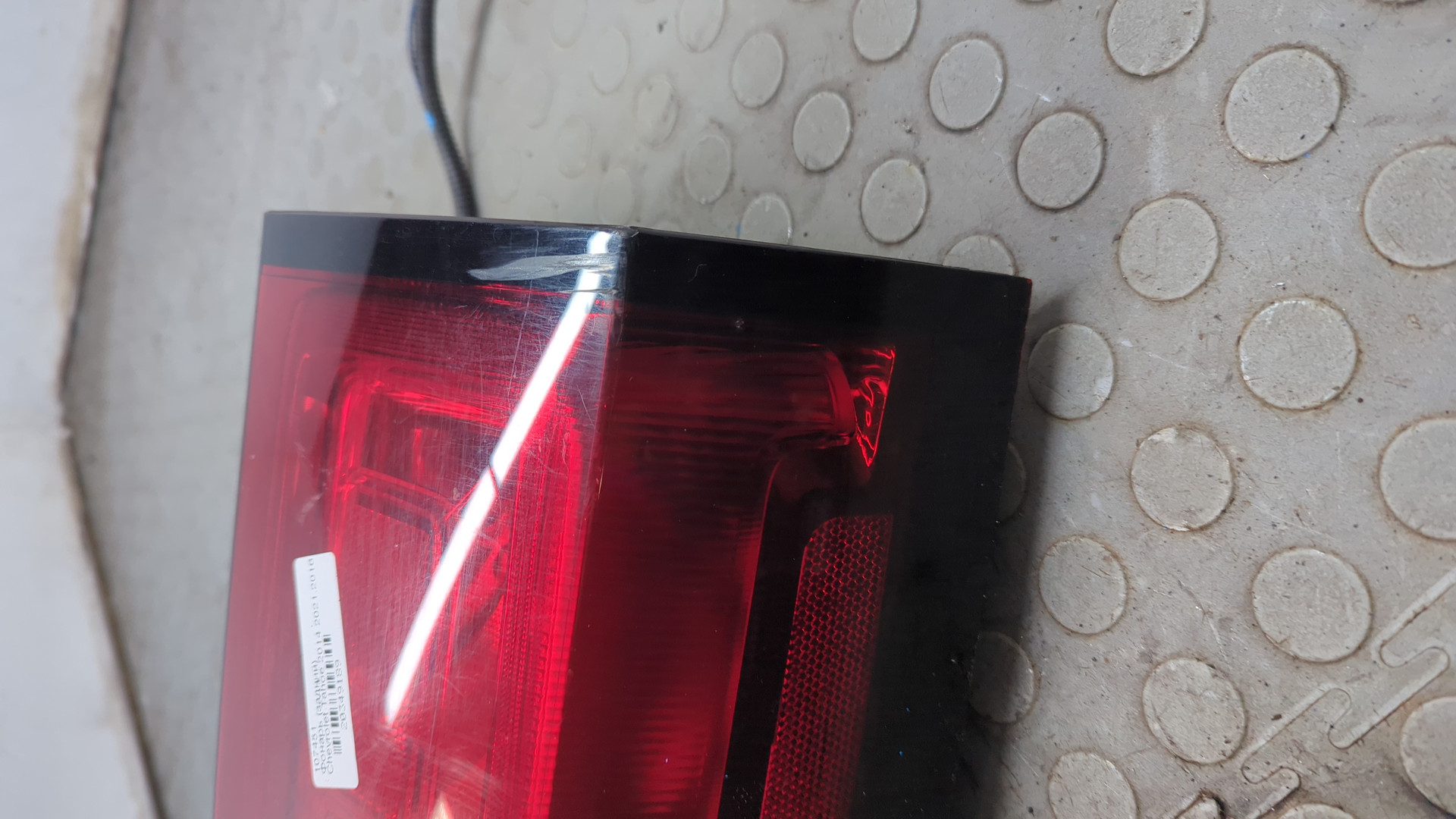 Фонарь задний левый