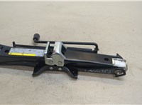 8E0011031N Домкрат Audi A4 (B6) 2000-2006 20351333 #1