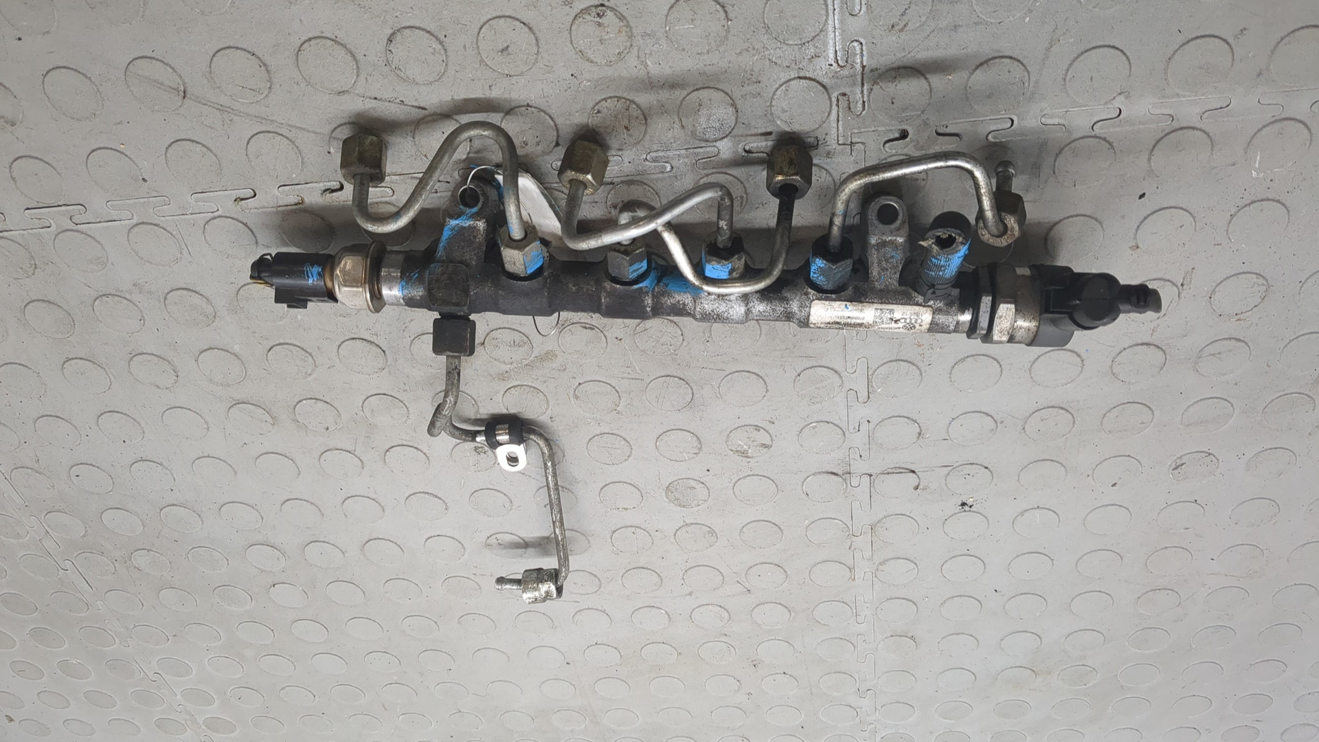 Рейка топливная (рампа)