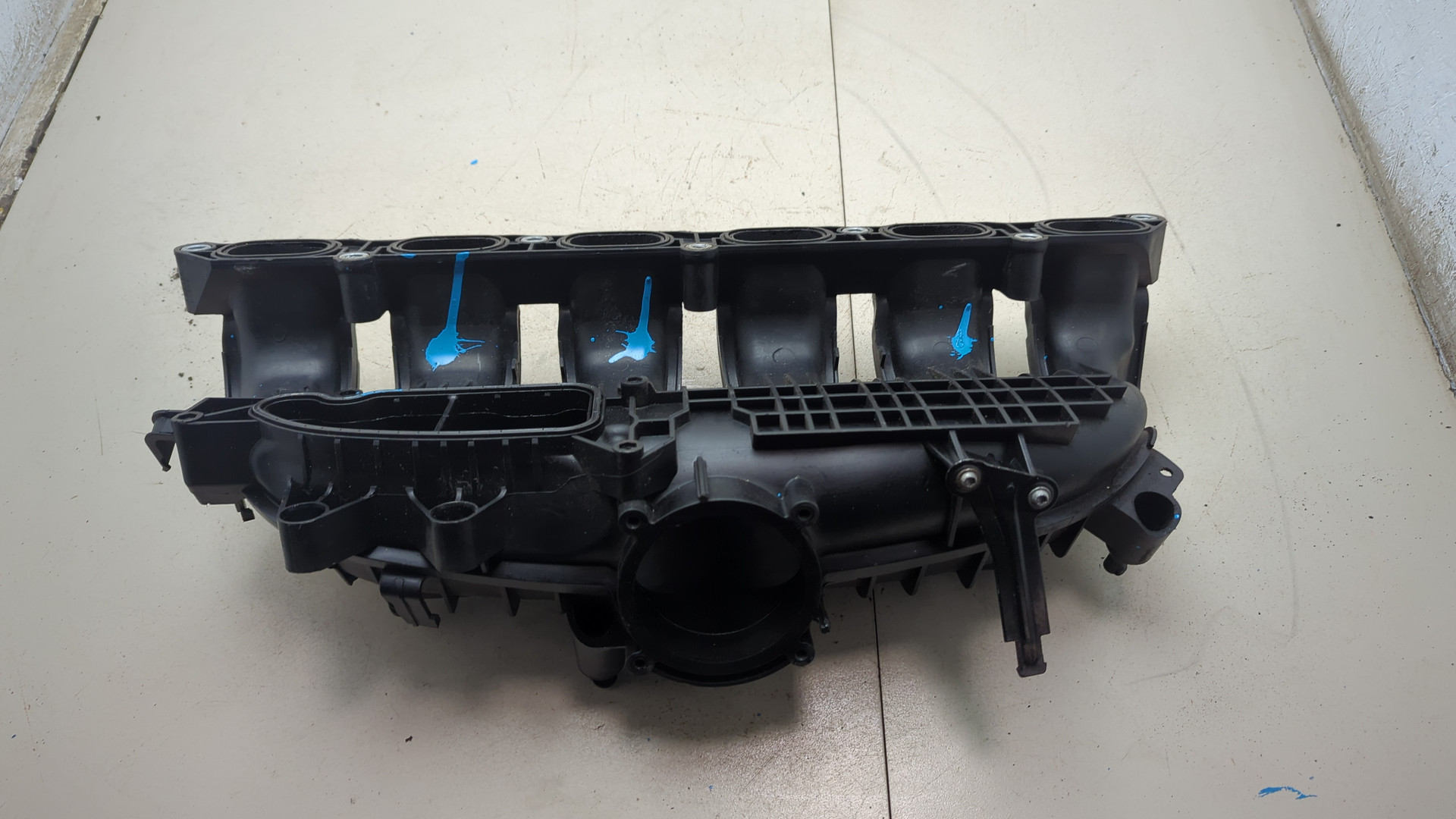 Коллектор впускной