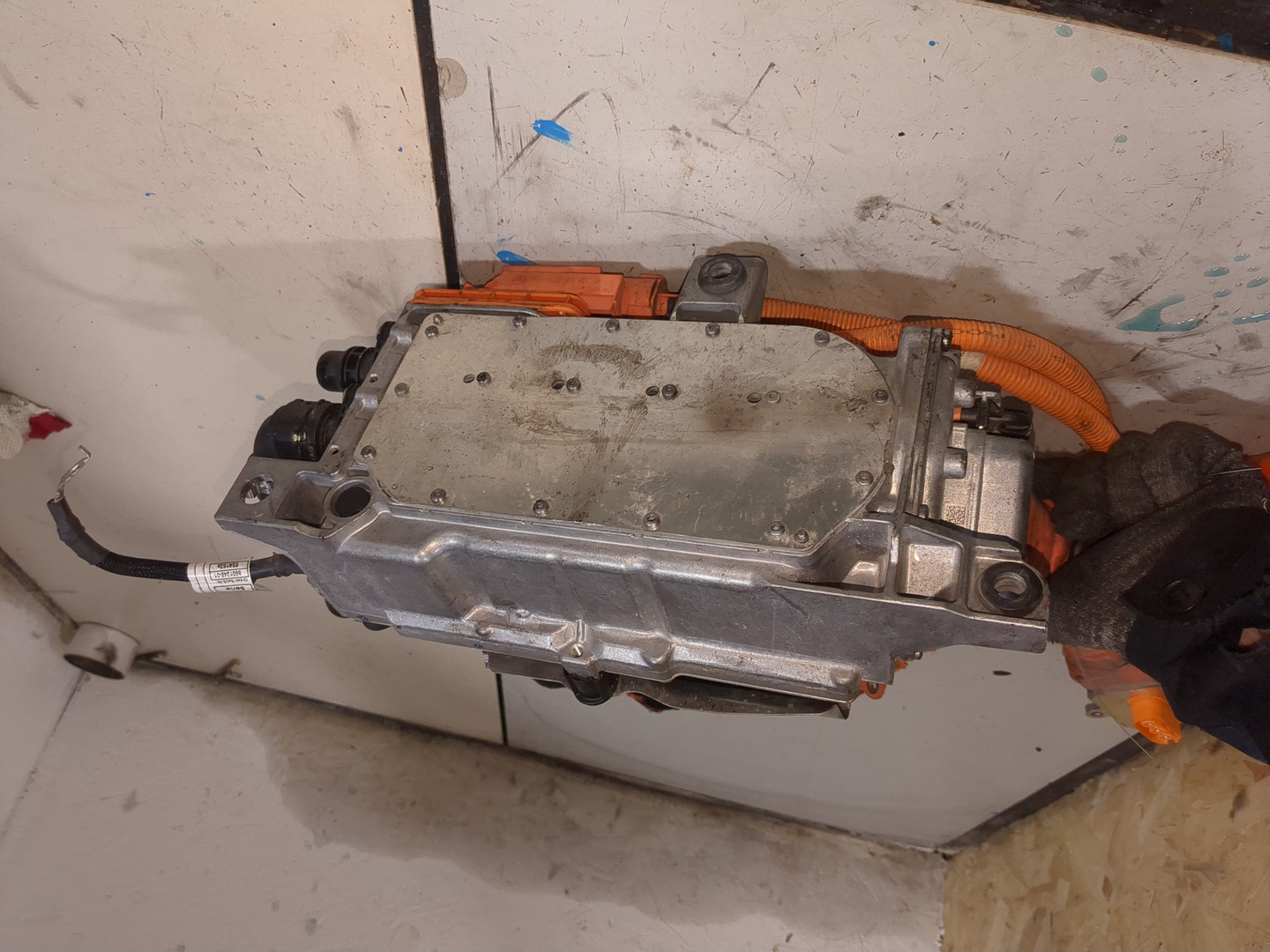 Преобразователь напряжения (адаптер)