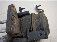  Подушка крепления двигателя Toyota Avensis 2 2003-2008 20359371 #3