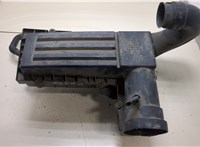  Корпус воздушного фильтра Volkswagen Passat 7 2010-2015 Европа 20359662 #1
