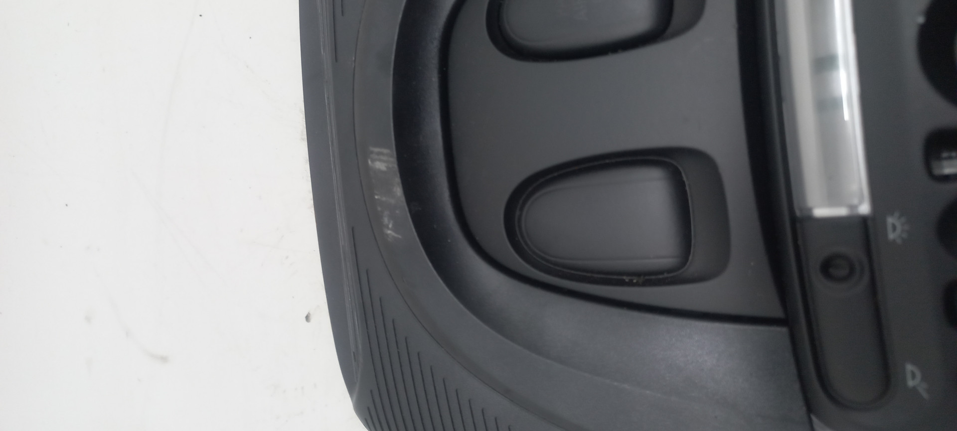 Плафон салонный