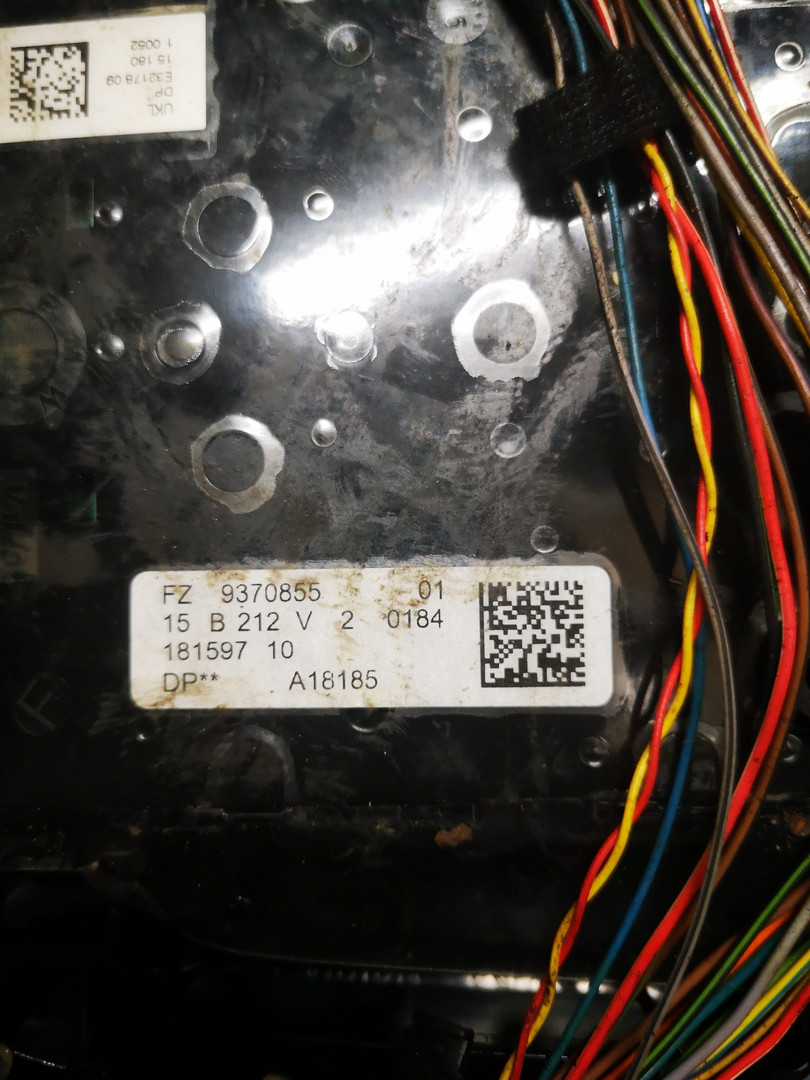 Плафон салонный