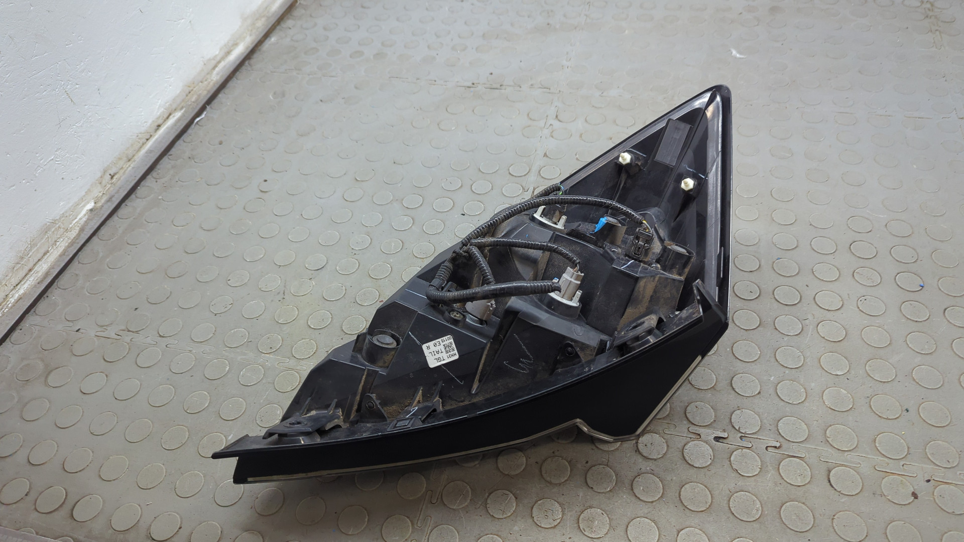 Фонарь задний правый