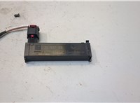 13580788 Антенна Chevrolet Blazer 2018-2023 20372398 #1