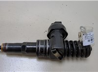  Форсунка топливная Volkswagen Passat 6 2005-2010 20374745 #1