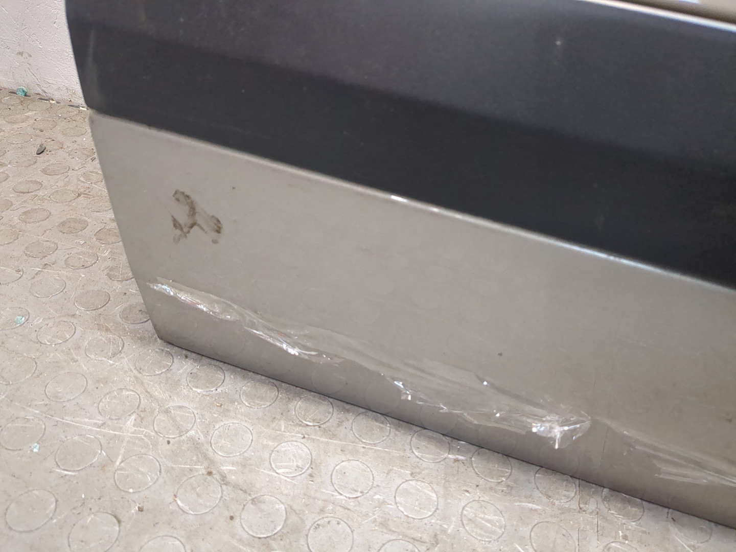 Дверь передняя правая