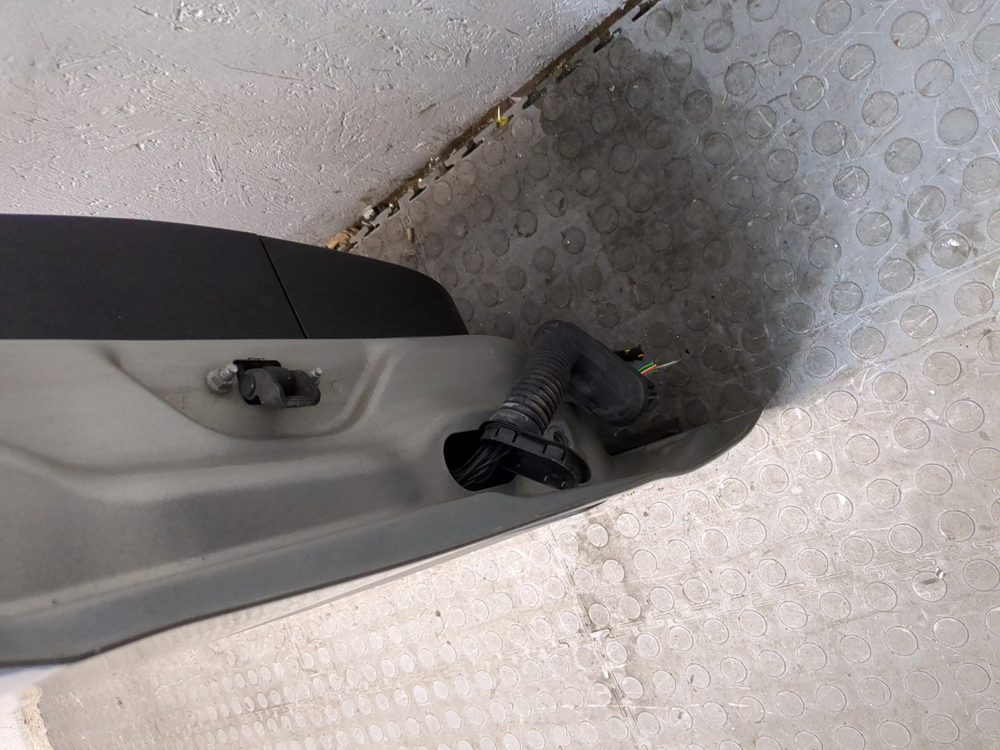 Дверь передняя правая