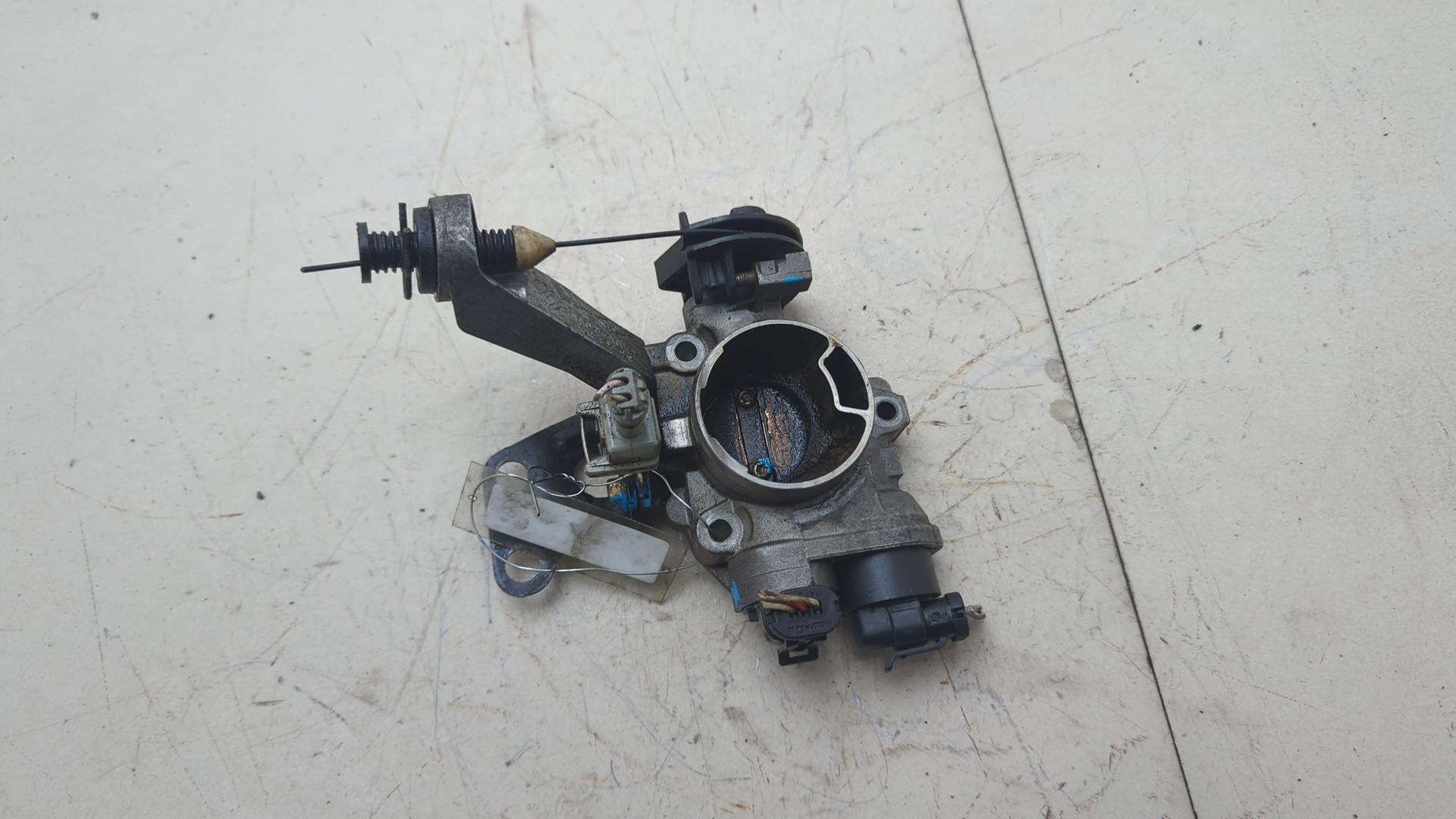 Заслонка дроссельная электрическая