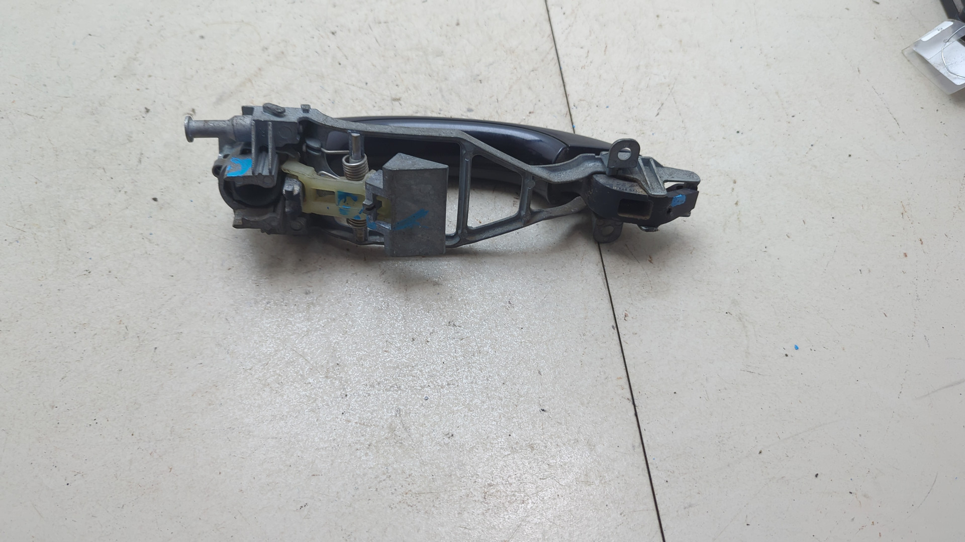 Ручка двери наружная