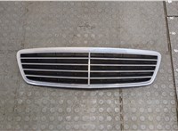  Решетка радиатора Mercedes C W203 2000-2007 20377848 #1
