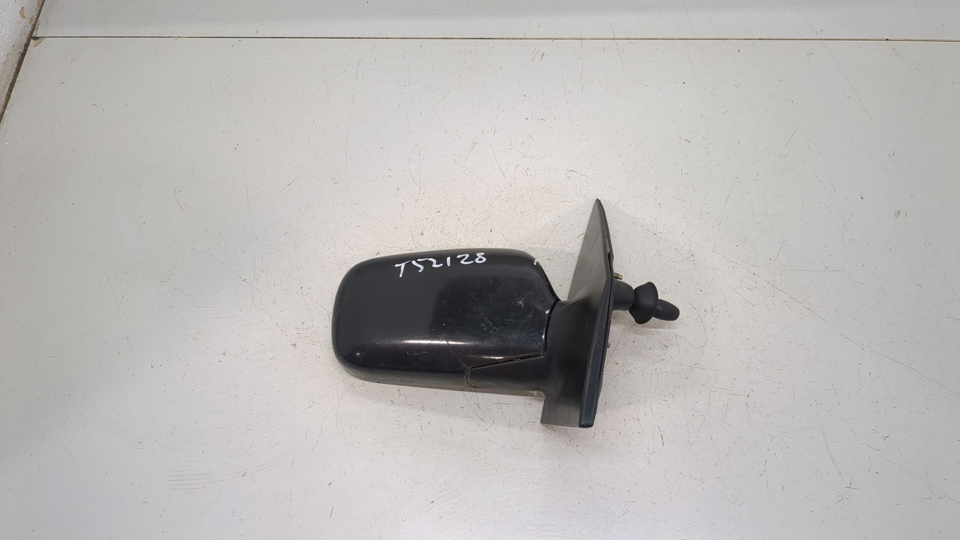 Зеркало правое электрическое