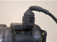  Измеритель потока воздуха (расходомер) Volkswagen Passat 5 1996-2000 20382070 #4