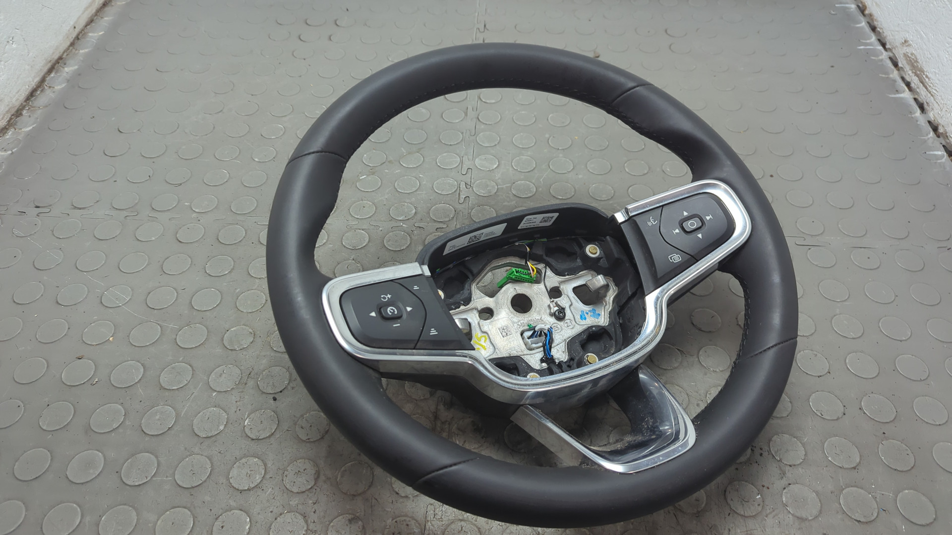 Рулевое колесо (руль)