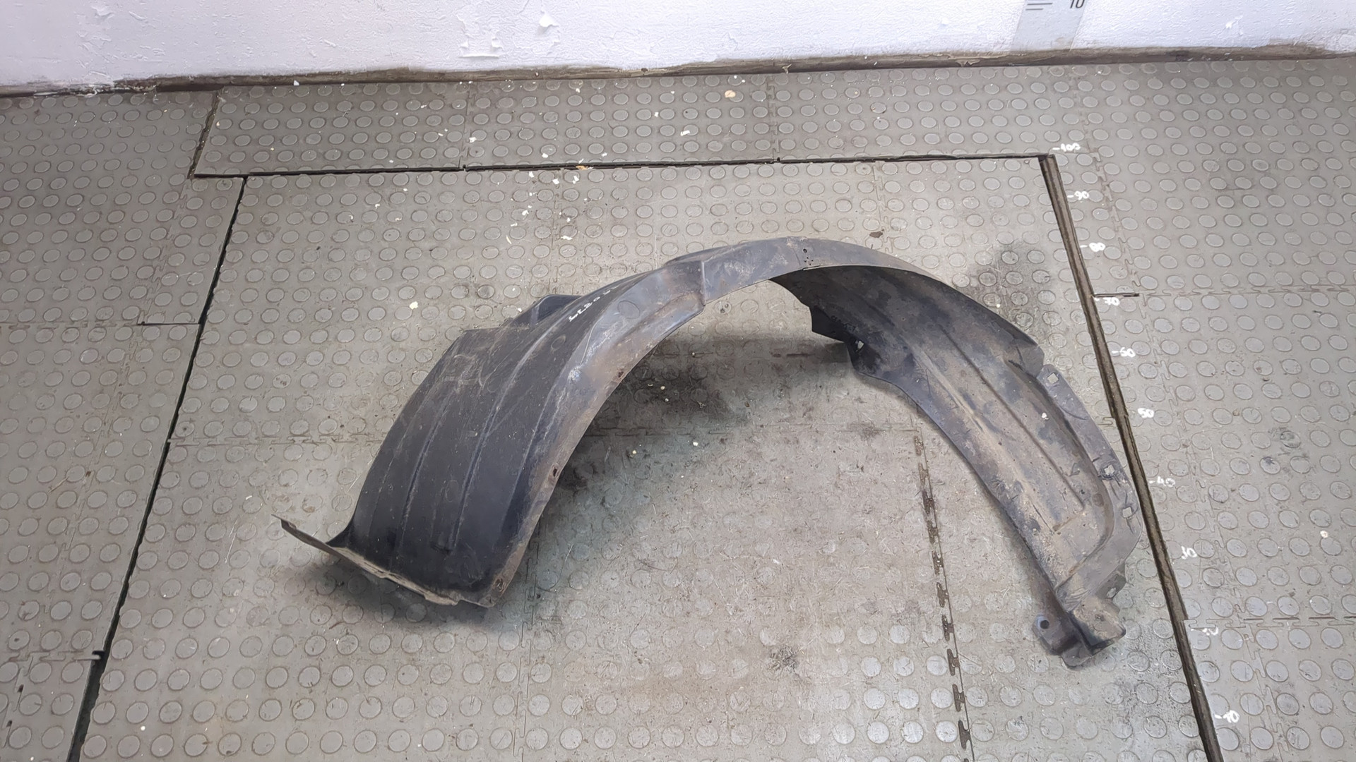 Локер передний левый