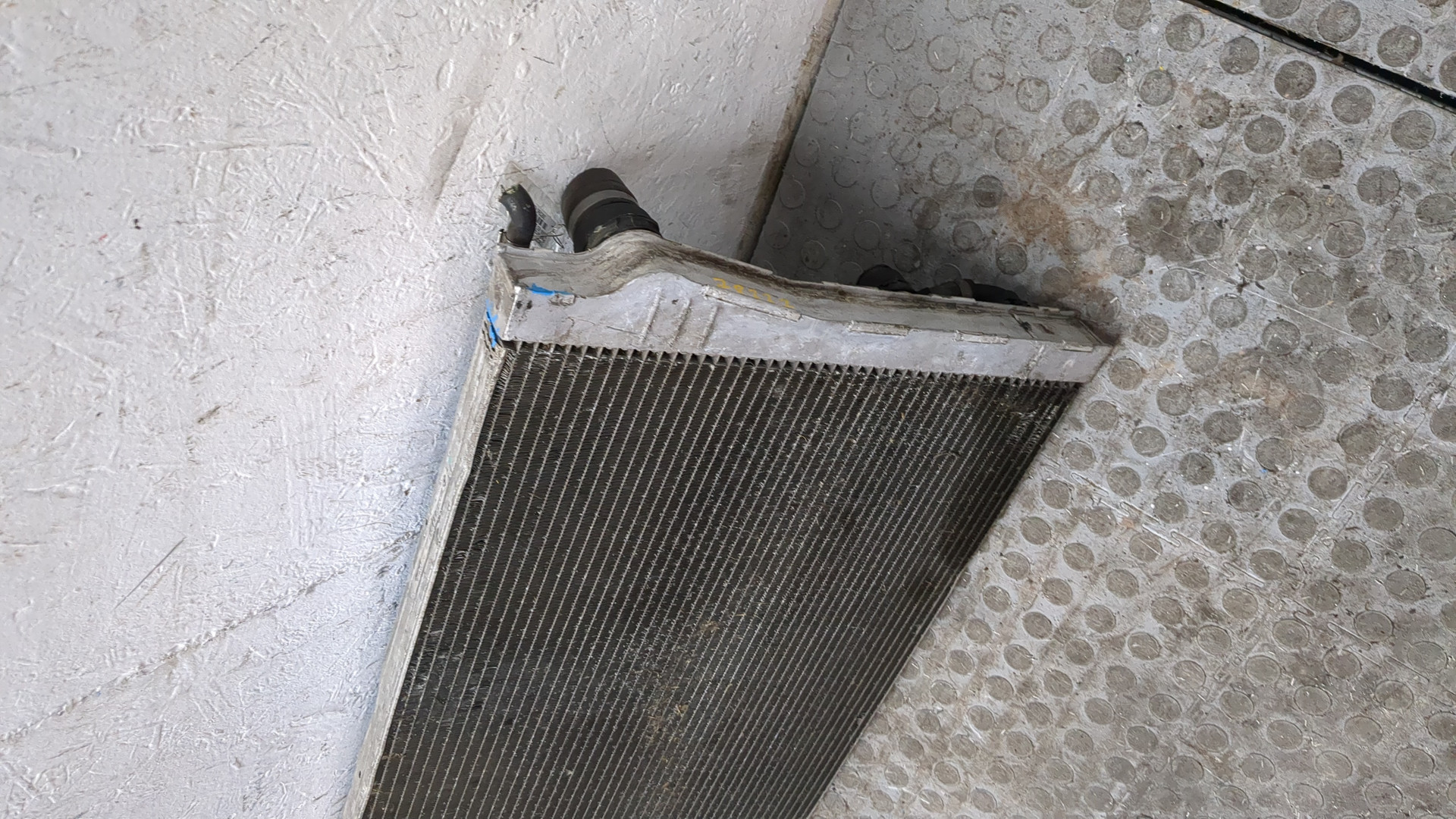 Радиатор охлаждения двигателя основной