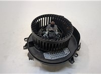  Двигатель отопителя (моторчик печки) Volkswagen Passat 8 2015- 20386891 #1