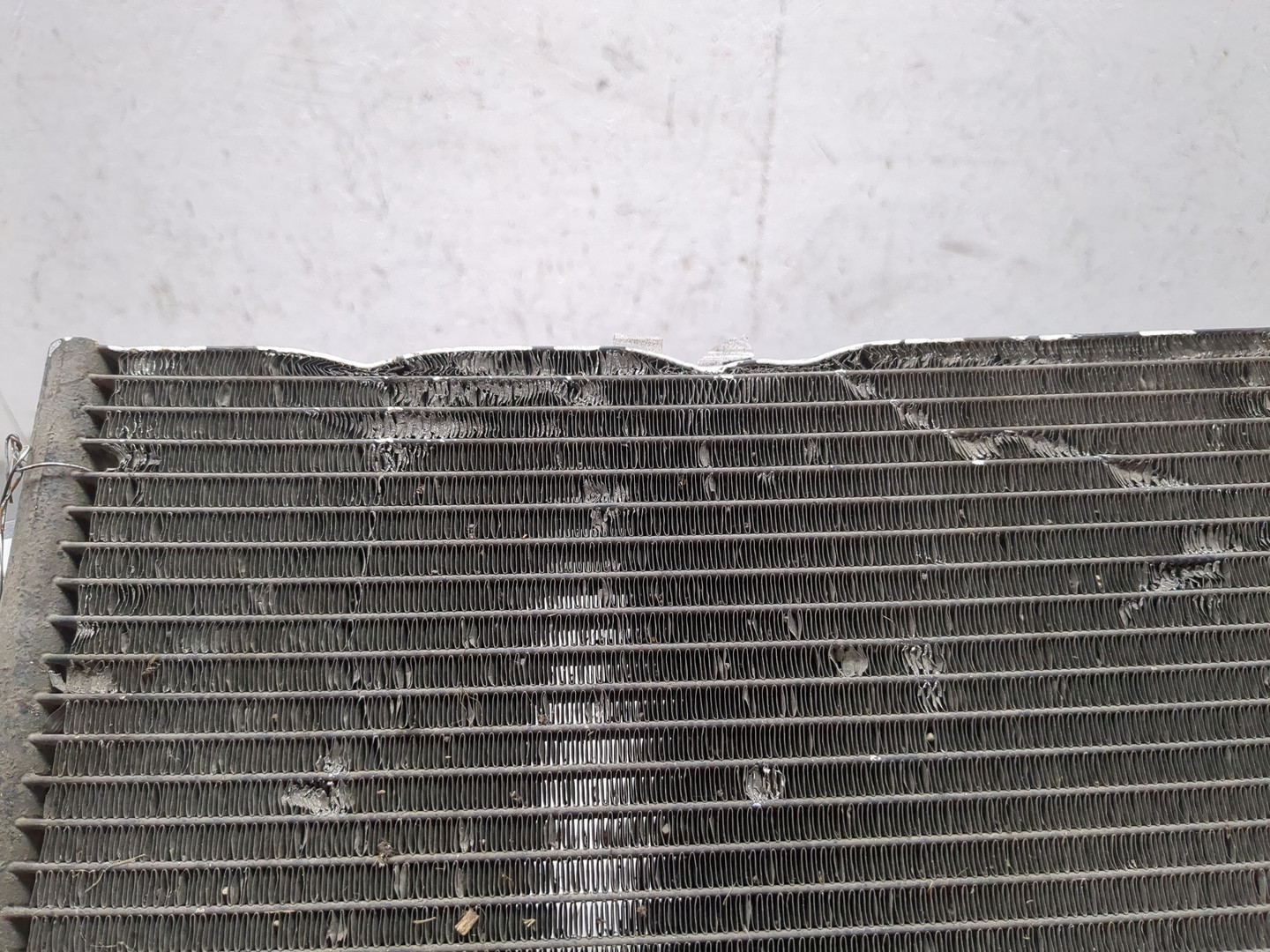 Радиатор кондиционера / конденсер