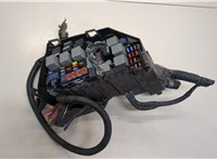  Блок предохранителей Ford Fusion 2002-2012 20387827 #1