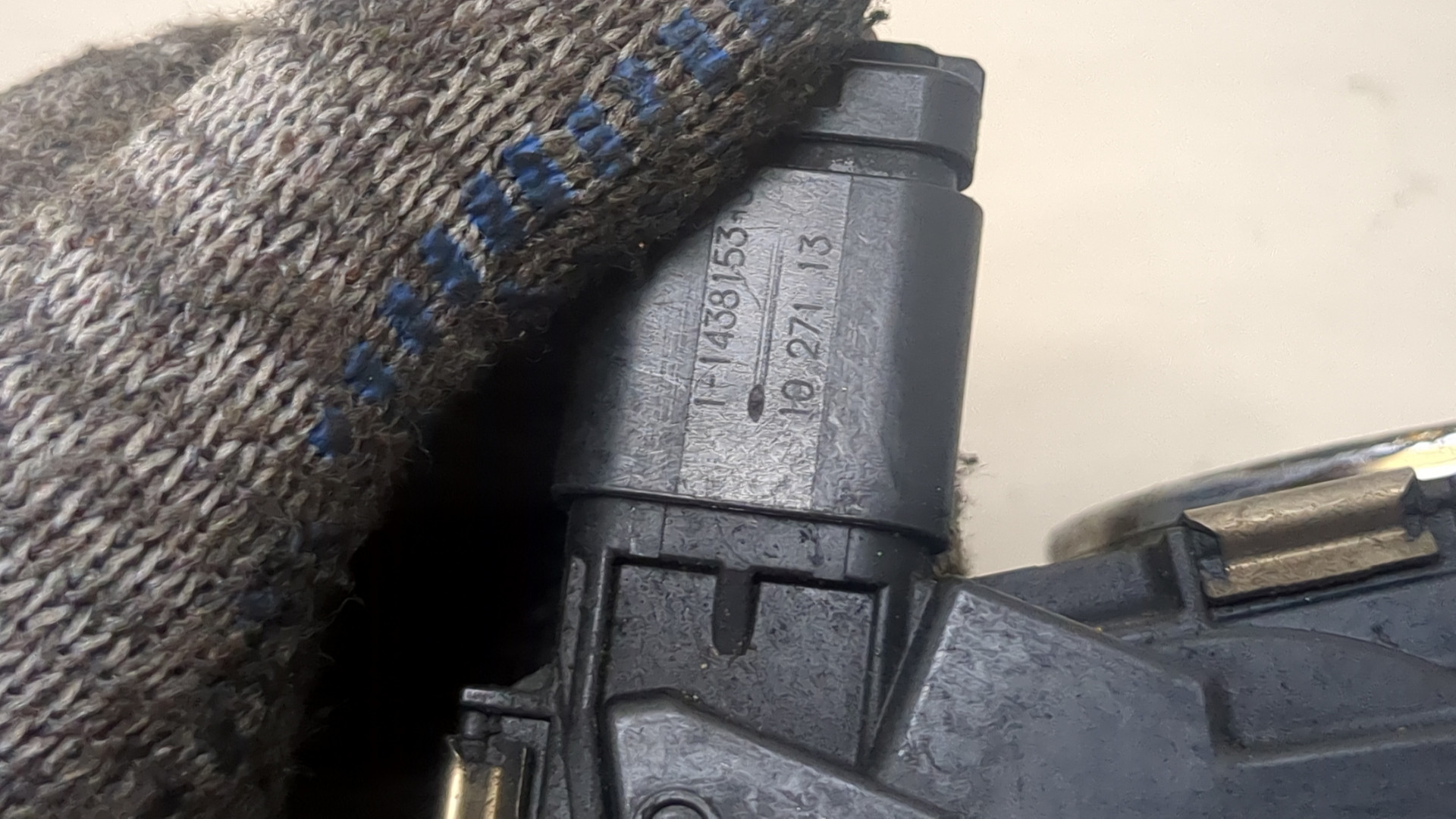 Заслонка дроссельная электрическая