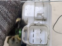 5828A008 Замок багажника Mitsubishi Pajero / Montero 2000-2006 20396015 #2