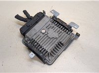  Блок управления двигателем Volkswagen Touran 2010-2015 20400571 #1