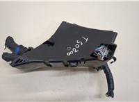82241FJ081, MB100200B Блок предохранителей Subaru XV 2011-2017 20404199 #2