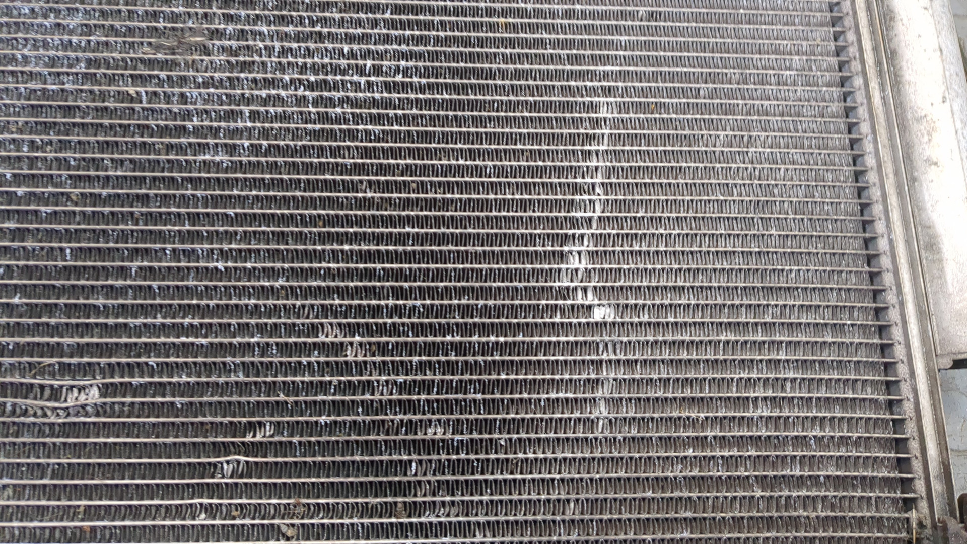 Радиатор кондиционера / конденсер