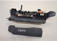 8274105030 Блок предохранителей Toyota Corolla Verso 2004-2009 20408208 #1