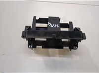  Кронштейн магнитолы Volkswagen Passat 5 2000-2005 20409137 #2