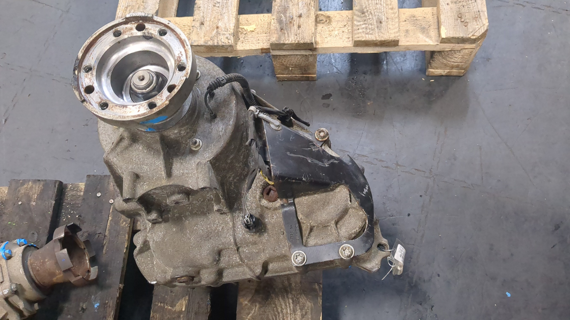 Коробка раздаточная