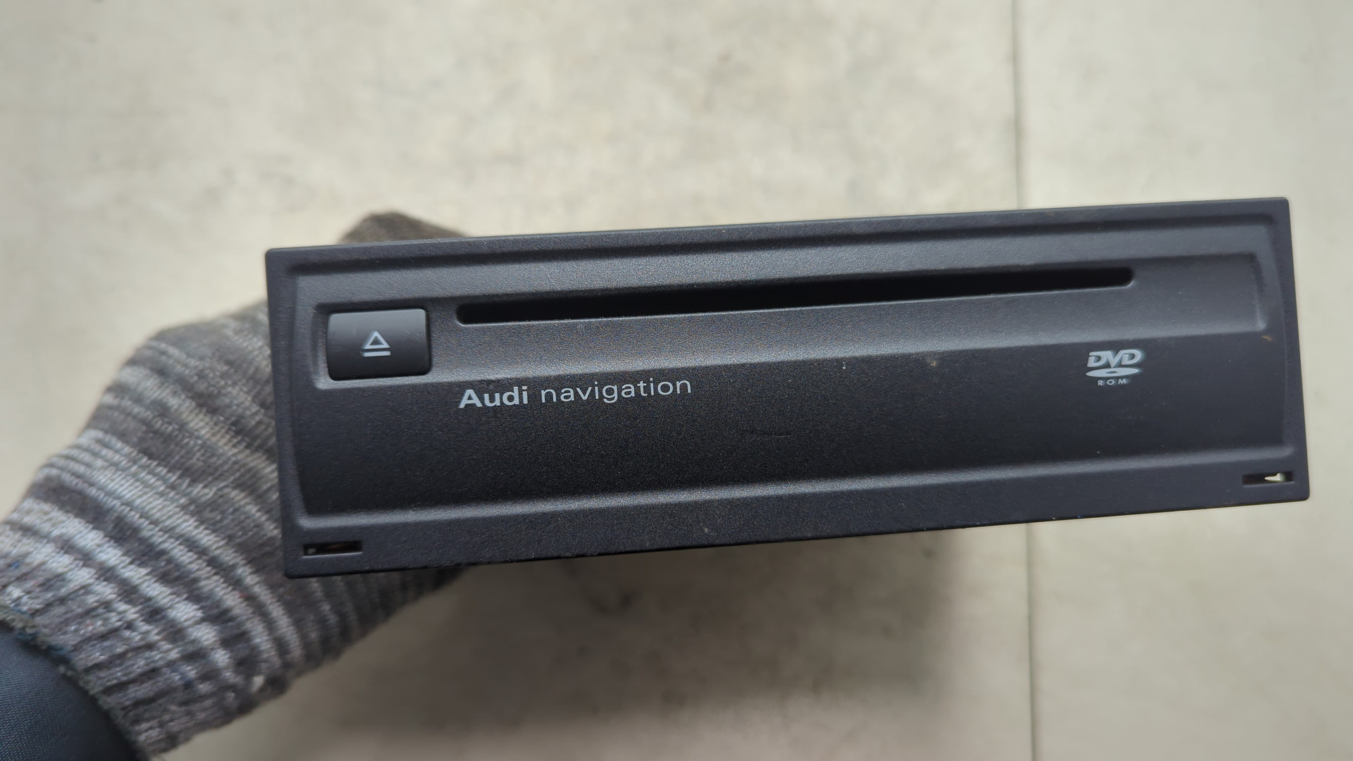 Проигрыватель CD/DVD