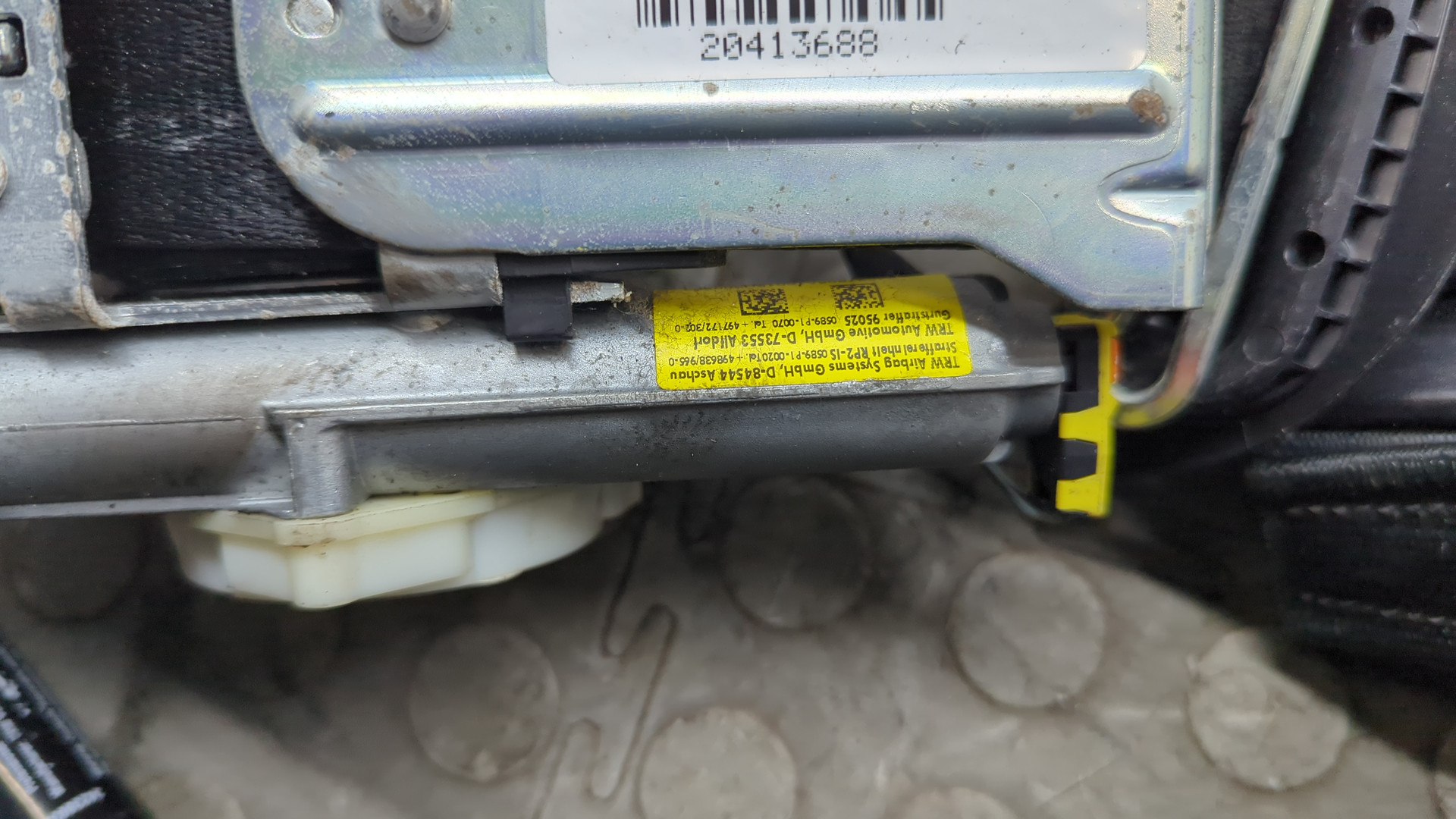 Ремень безопасности