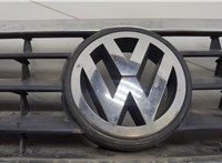  Решетка радиатора Volkswagen Touran 2006-2010 20412103 #2