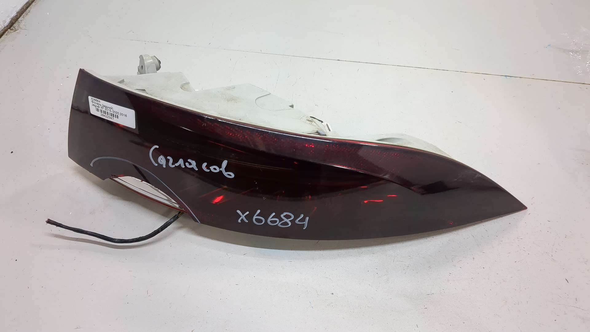 Фонарь задний правый