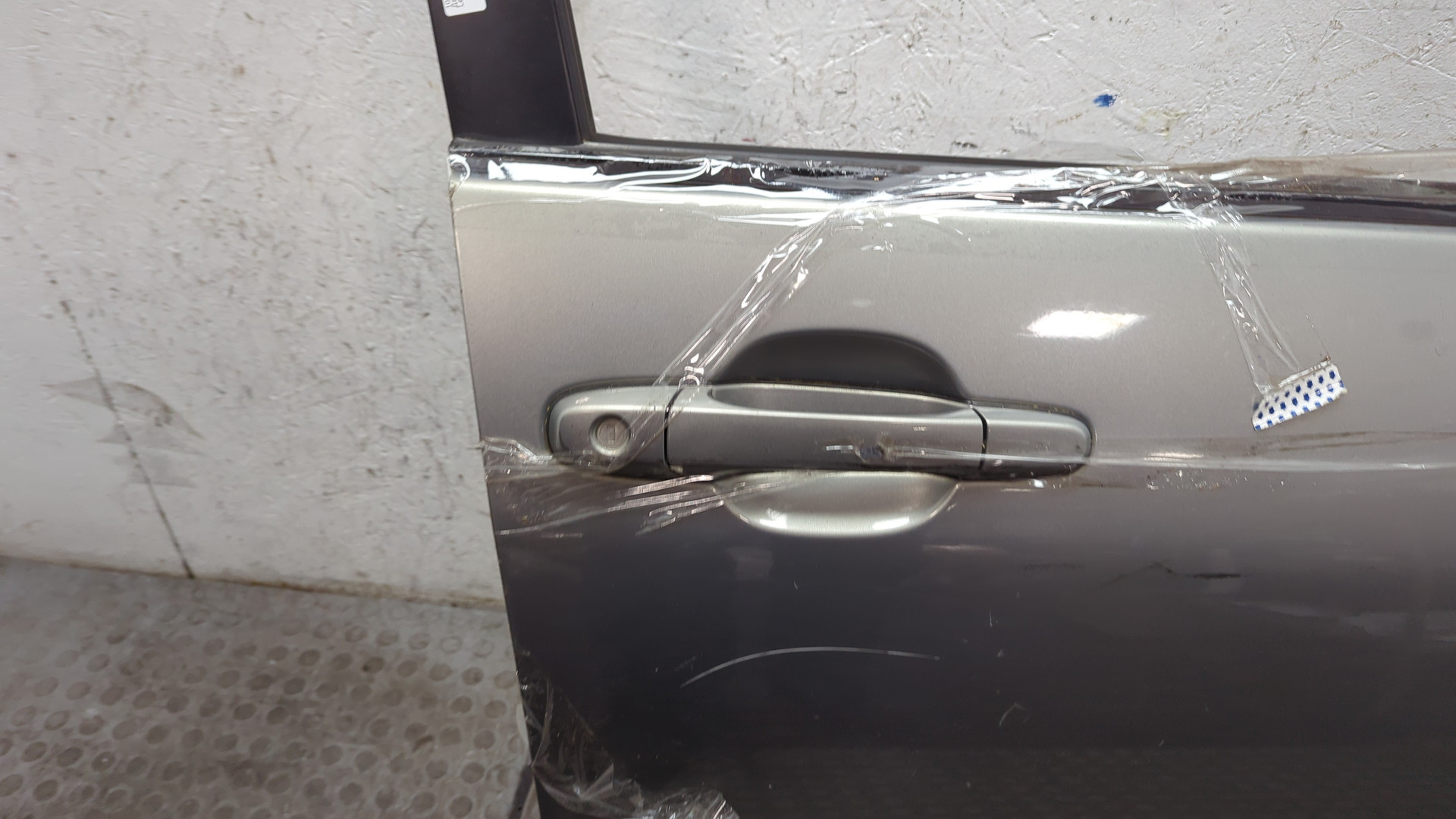 Дверь передняя правая