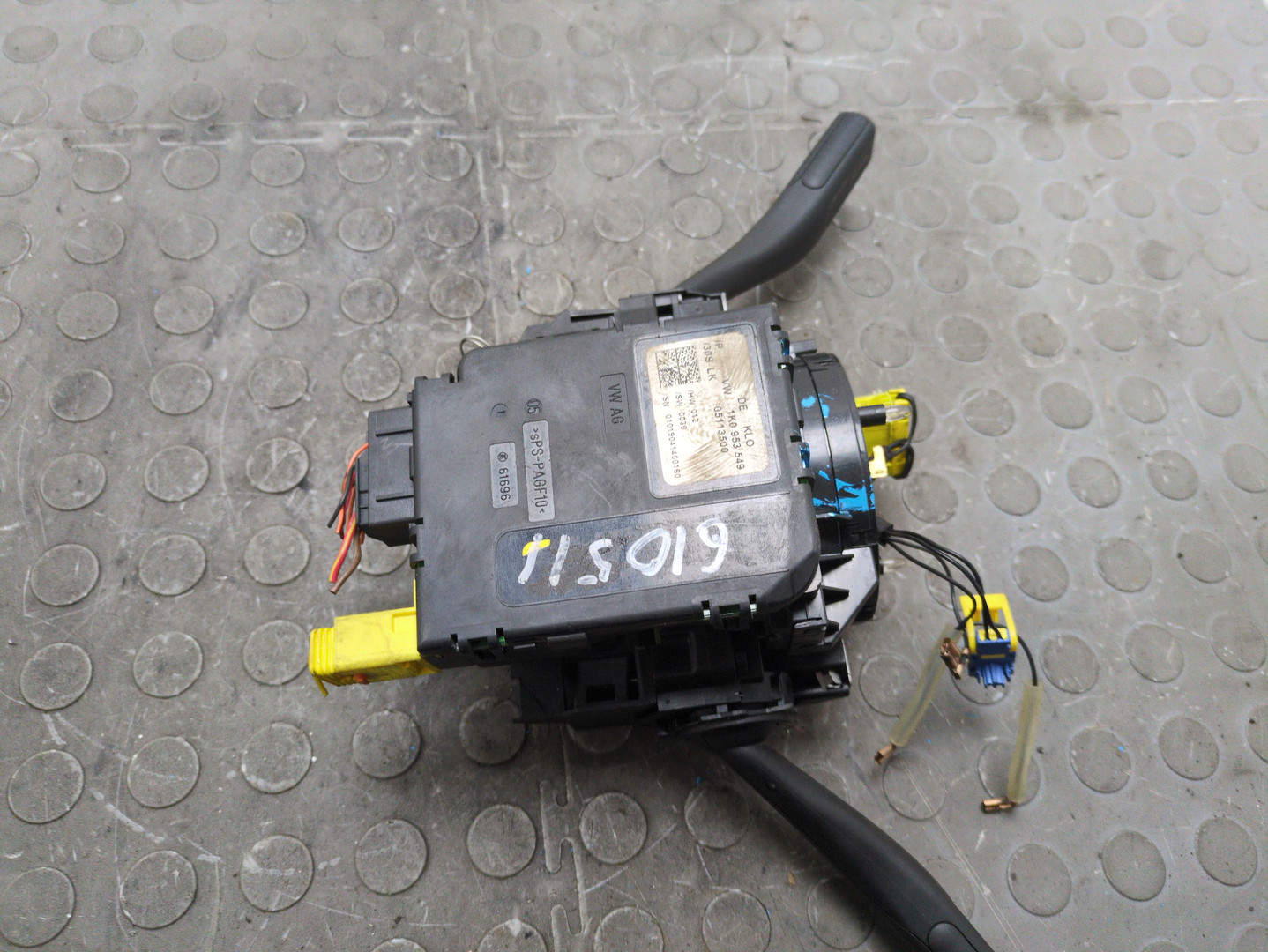 Переключатель подрулевой