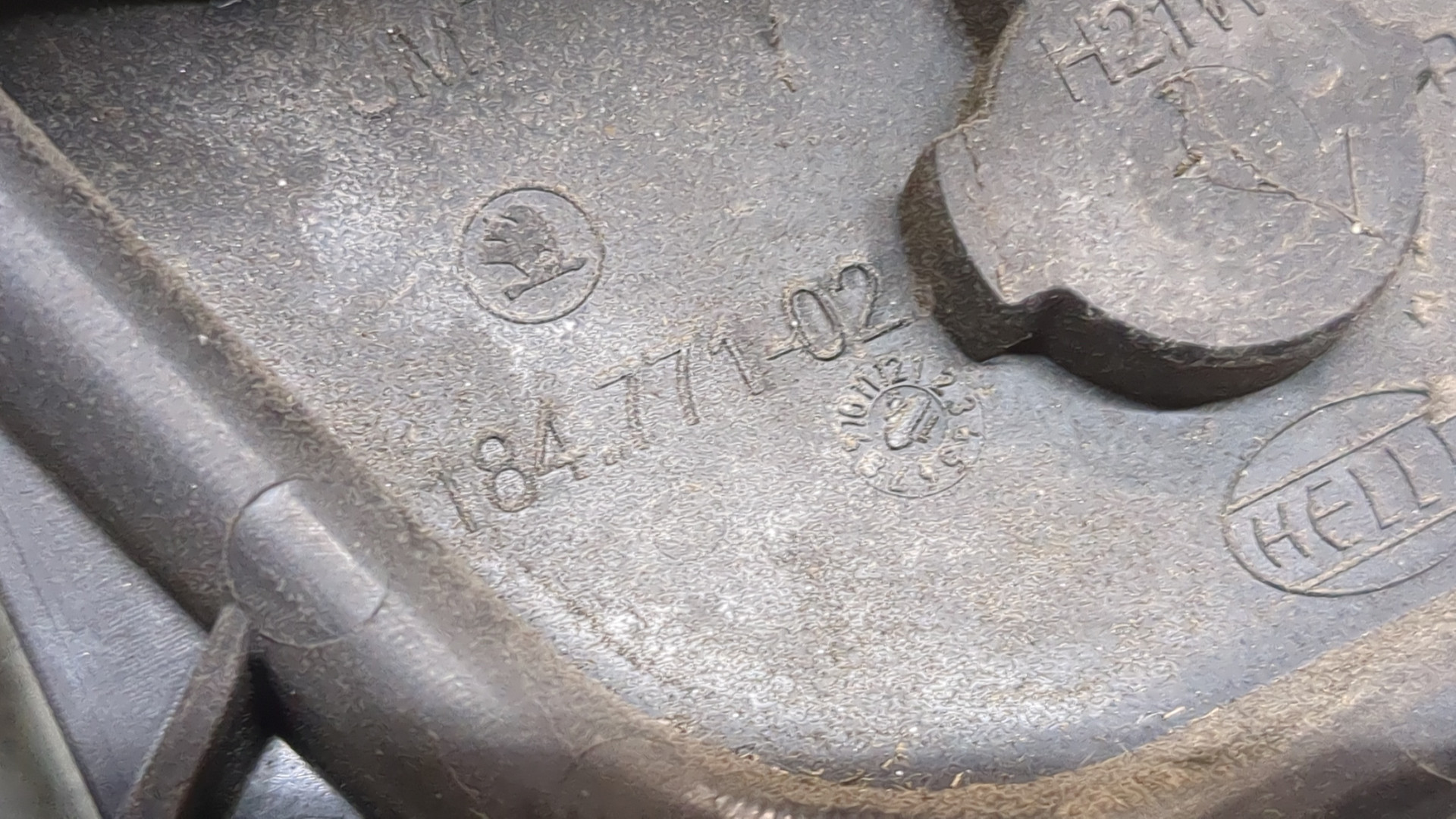 Фонарь задний правый