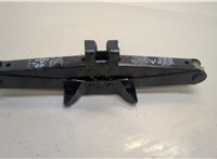  Домкрат Toyota Yaris 2005-2011 20430996 #1