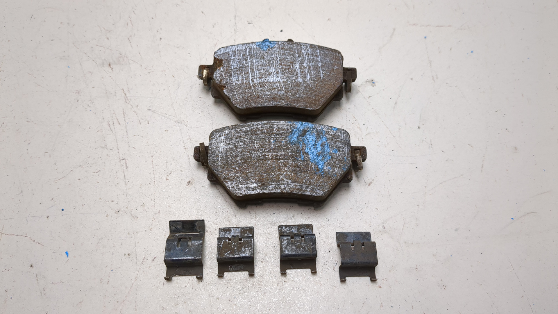 Колодки тормозные задние дисковые к-т