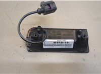  Кнопка открывания багажника Porsche Cayenne 2002-2010 20435686 #2