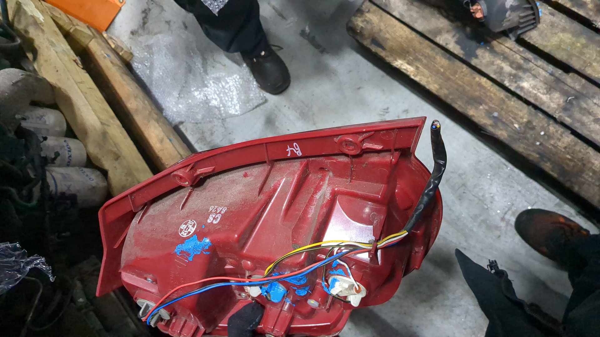 Фонарь задний правый