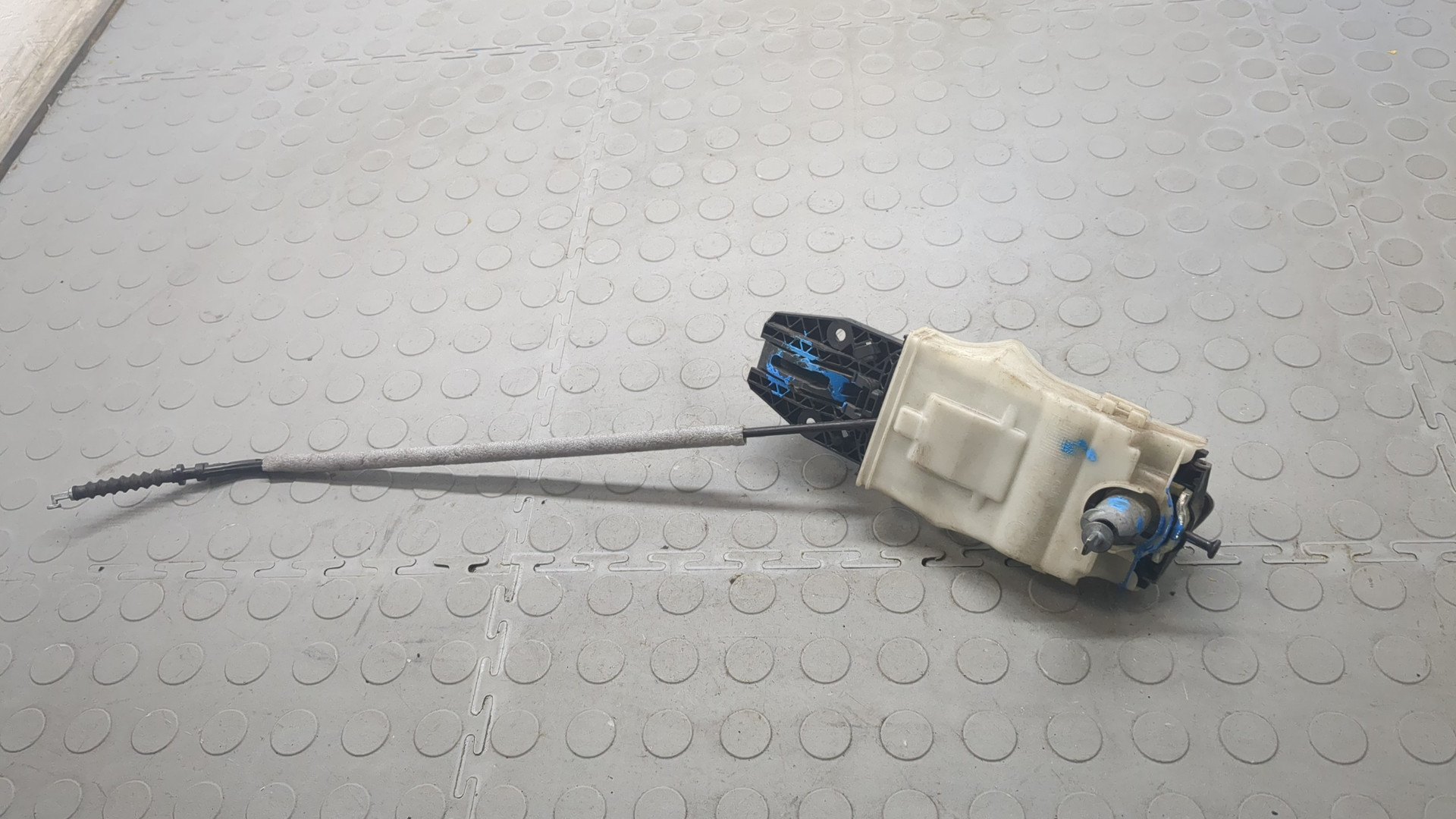 Ручка двери наружная