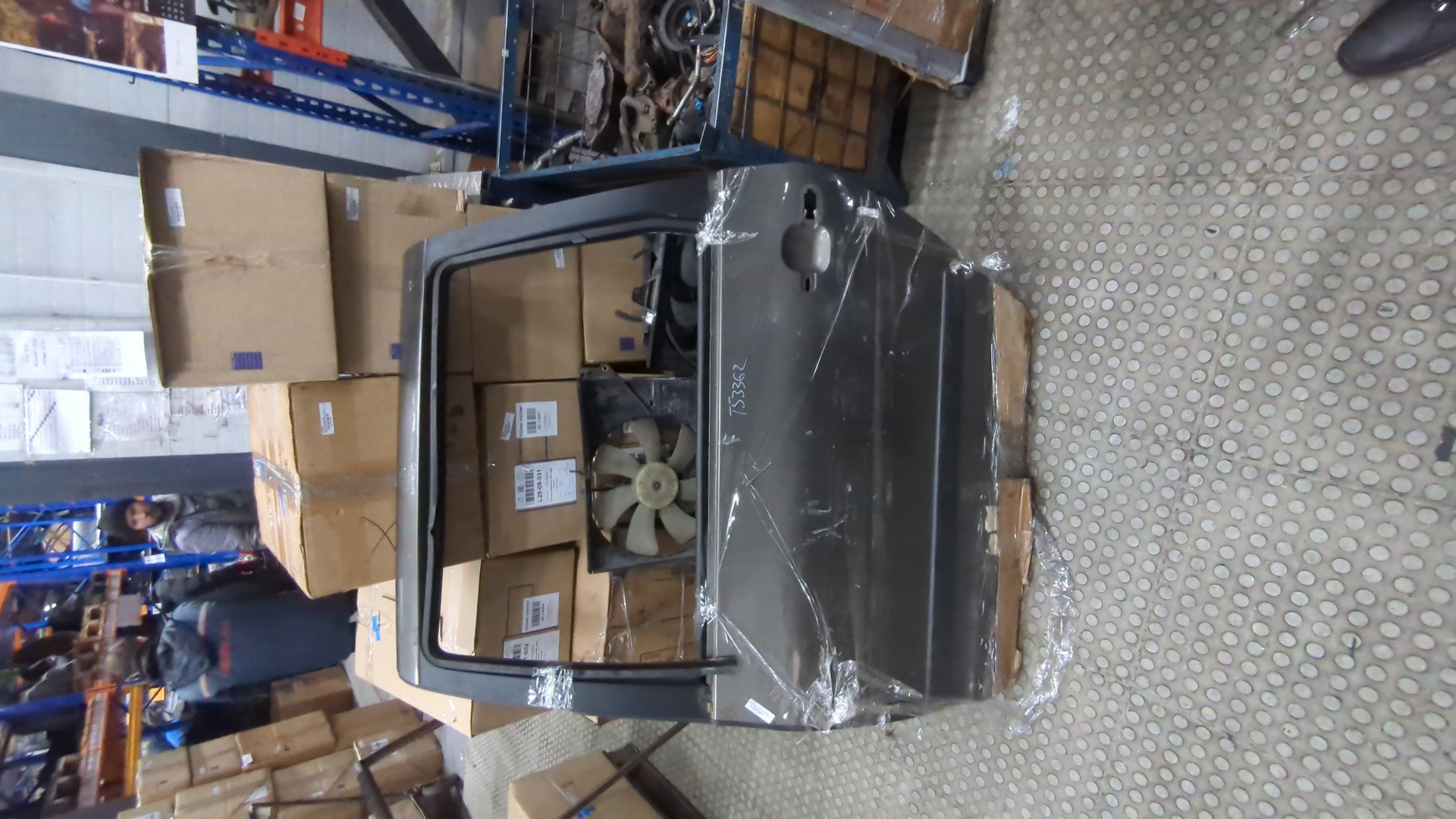 Дверь задняя левая