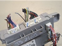 EH6267560E Блок управления бортовой сети (Body Control Module) Mazda CX-7 2007-2012 20443710 #3