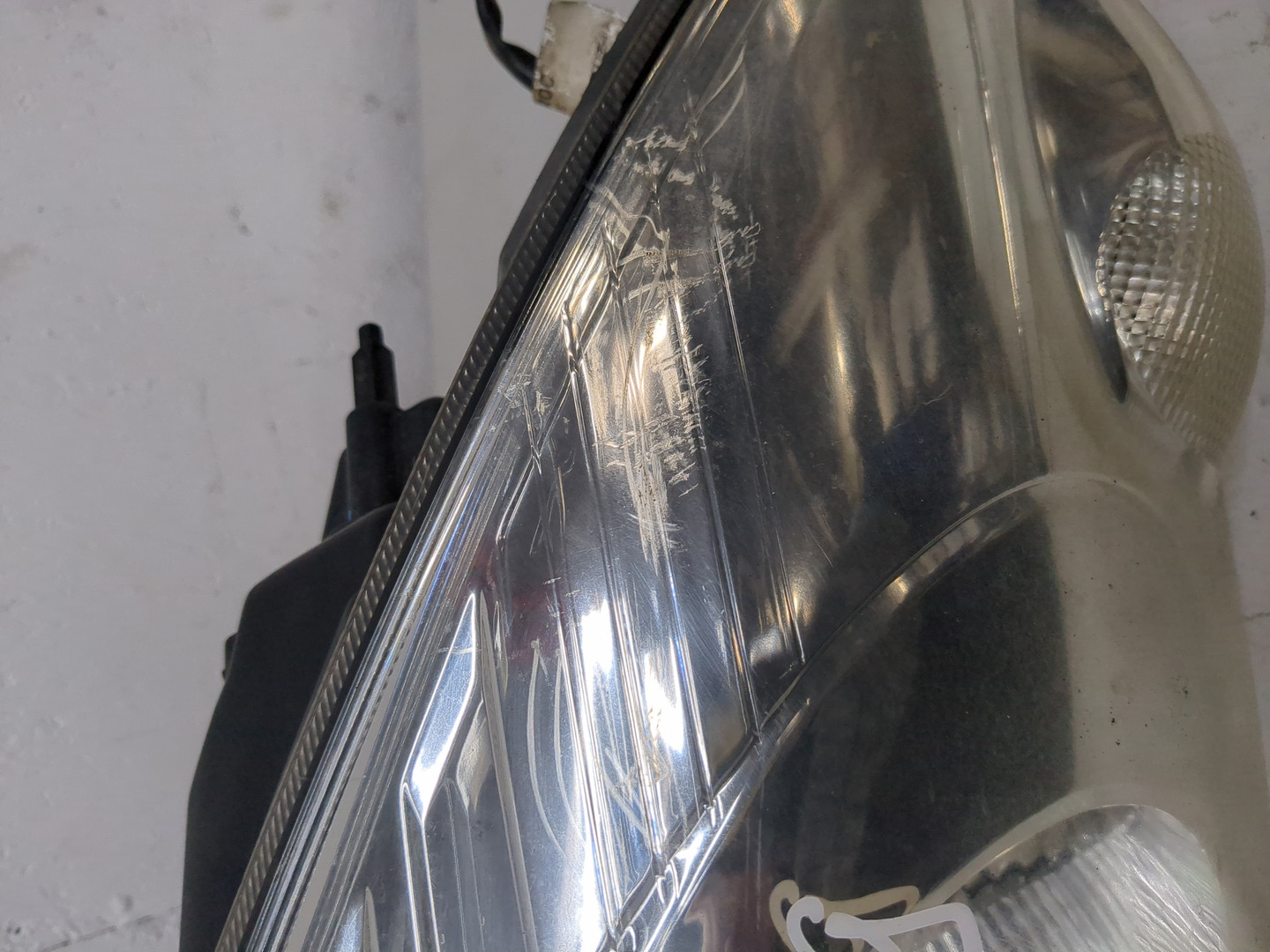 Фара правая