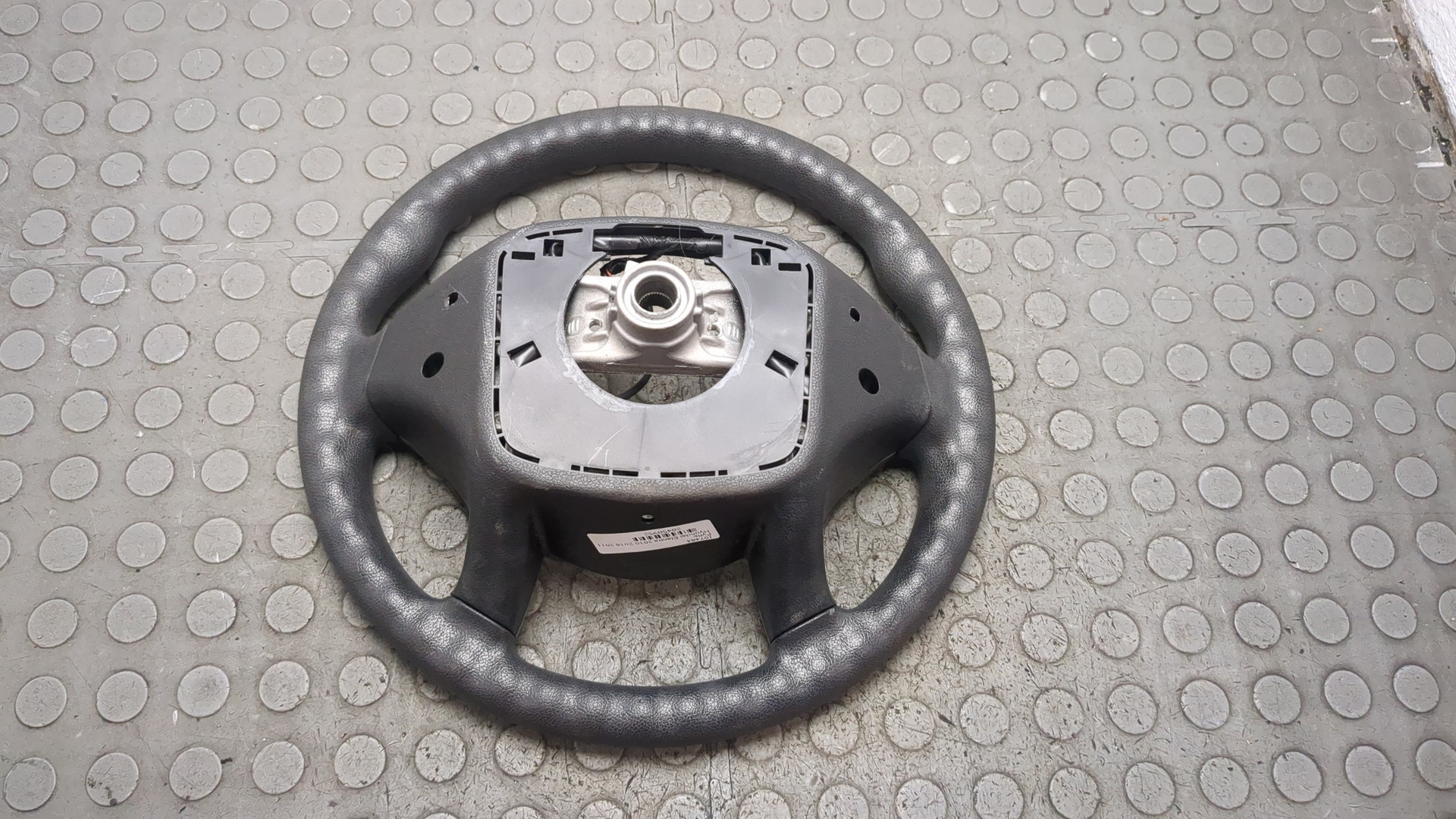 Рулевое колесо (руль)